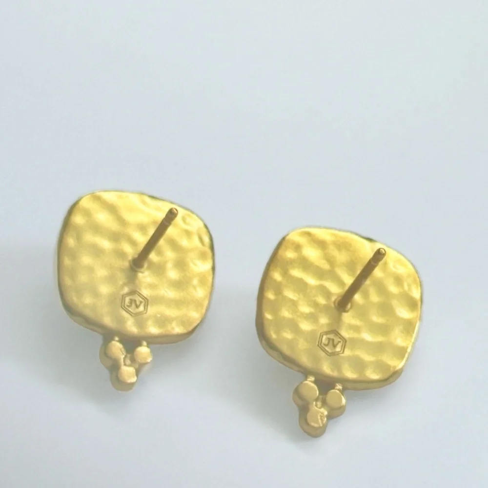 JULIE VOS® Tudor Stud Earrings Color Iridescent Jade Green
